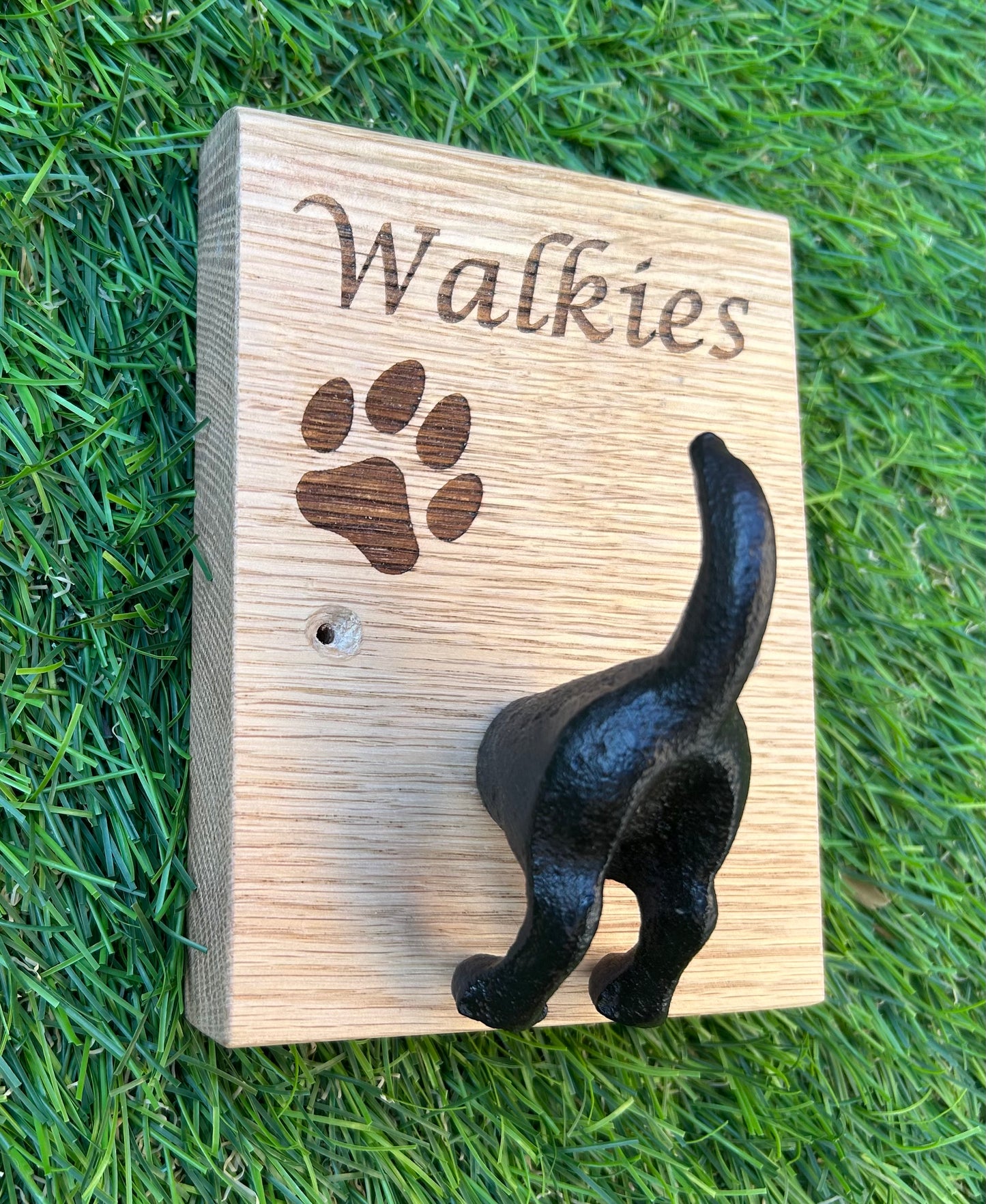 Dog Tail hook